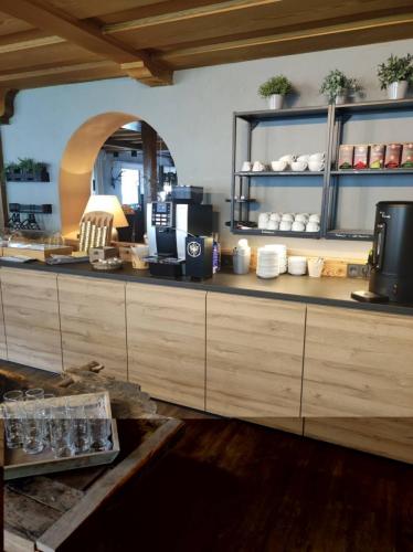 HOTEL-POST GARNI BICHLBACH-FRUEHSTUECK